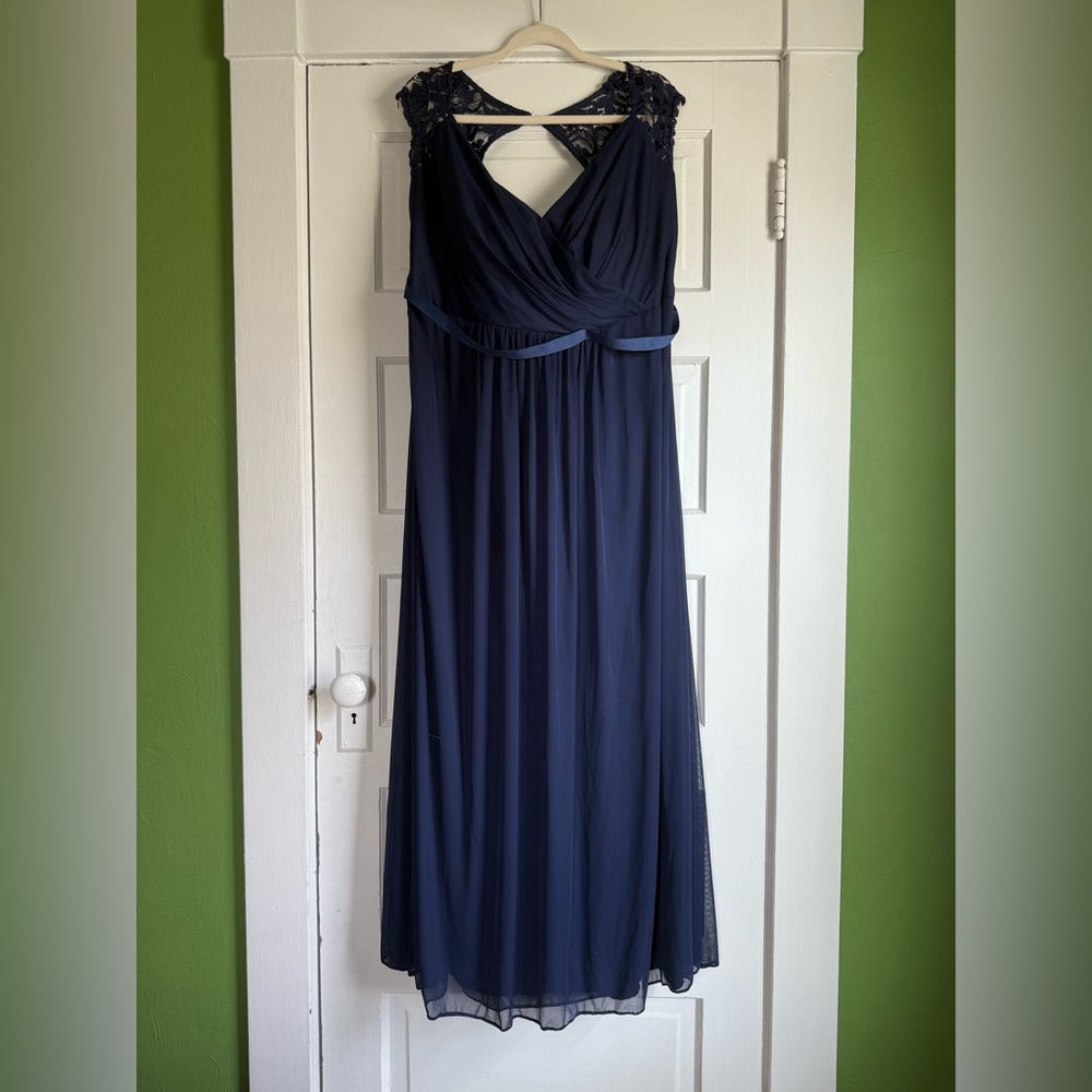 David's Bridal Navy Blue Bridesmaids Gown